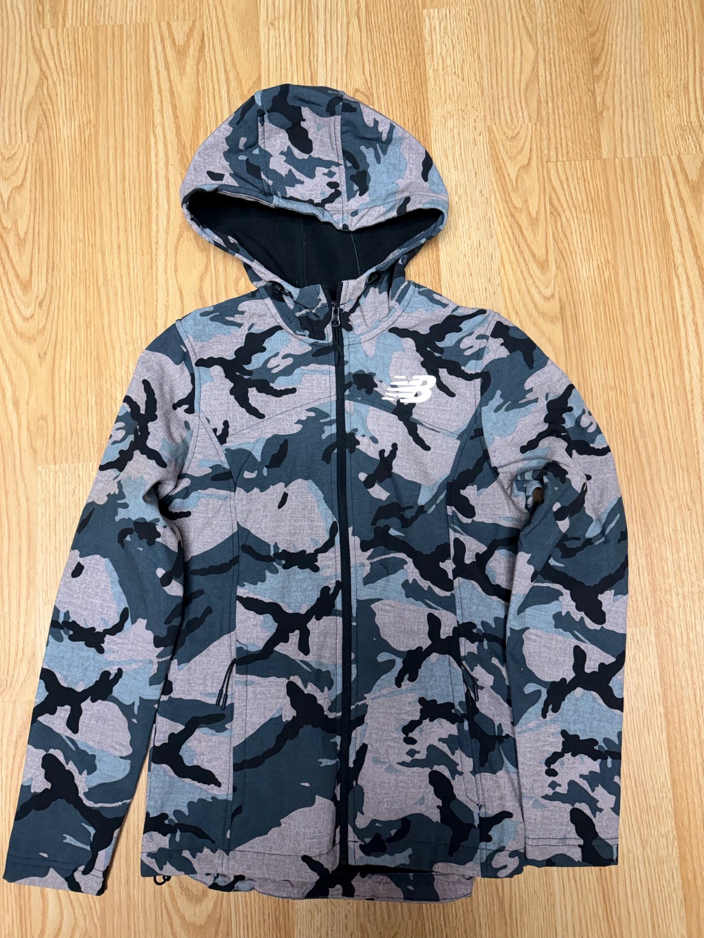 New Balance Women’s Small Camouflage Hooded Fleece Lined Jacket